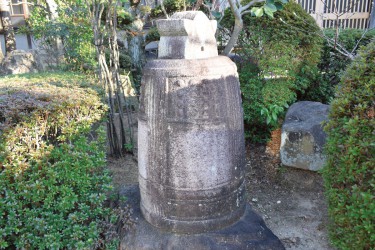 石の梵鐘