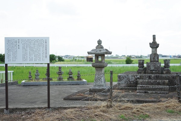 本多秀清墓(岡崎市土井町)